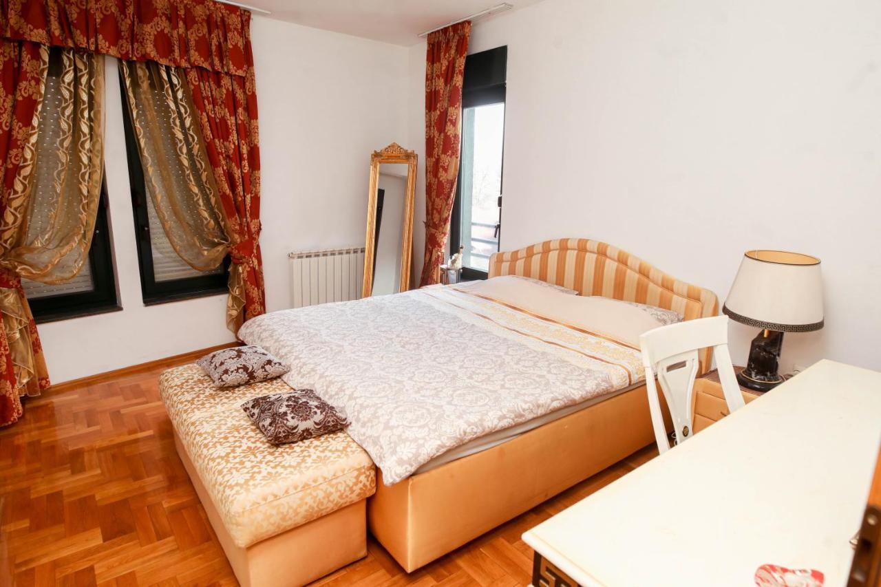 Ugodan I Luksuzan Apartman Banja Luka Exterior photo